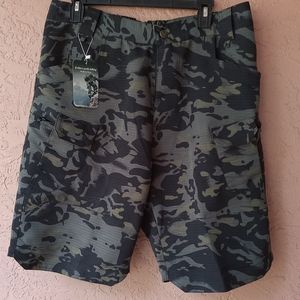 Aiimaii men's shorts.